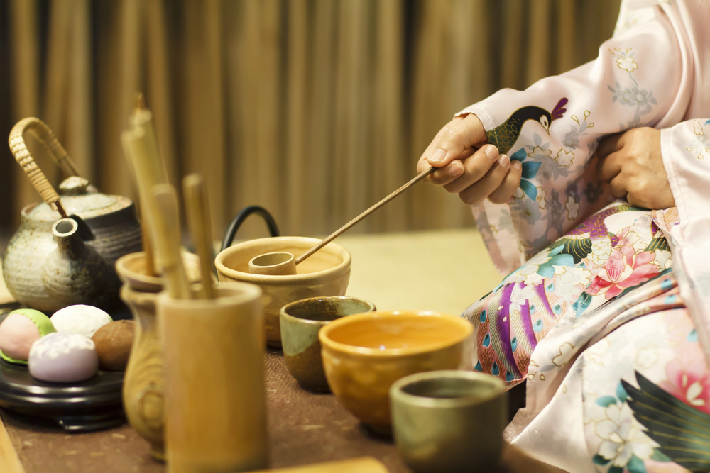 Depositphotos_49776699_S Tea Ceremony In Osaka Japan